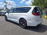 New 2026 Chrysler Pacifica Limited image 5