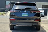 New 2025 Mitsubishi Outlander ES image 6