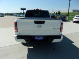 Used 2024 Nissan Frontier SV image 4