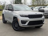 New 2025 Jeep Grand Cherokee Summit image 2