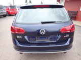 Used 2017 Volkswagen Golf Alltrack S image 5