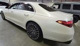Used 2022 Mercedes-Benz S 580 4MATIC Sedan w/ AMG Line Package image 2