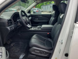 New 2025 Honda Pilot Touring image 5