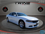 Used 2022 Dodge Charger SXT image 2