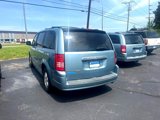 Used 2008 Chrysler Town & Country Touring image 4