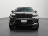 New 2025 Jeep Grand Cherokee Summit image 2