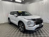 New 2025 Mitsubishi Outlander SE image 2