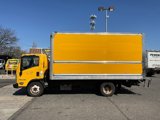 Used 2018 Isuzu NPR image 4