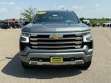 Used 2024 Chevrolet Silverado 1500 High Country w/ Technology Package image 2