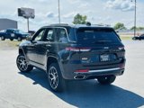 Used 2024 Jeep Grand Cherokee Summit image 5