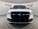 New 2025 Lincoln Navigator L Reserve image 2