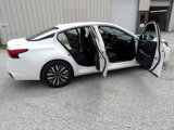 Used 2024 Nissan Altima 2.5 SV image 6