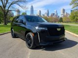 Used 2023 Cadillac Escalade Sport Platinum w/ LPO, ONYX Package image 3