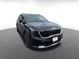 Used 2024 Kia Sorento S image 3