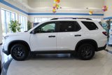 Certified 2025 Honda Pilot TrailSport image 3