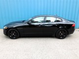 Used 2017 Jaguar XE Premium image 2