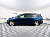 New 2025 Chrysler Pacifica Select image 5