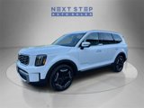 Used 2024 Kia Telluride S image 3