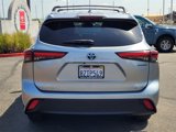 Used 2022 Toyota Highlander XLE image 5