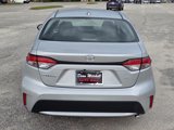 Used 2021 Toyota Corolla LE image 3