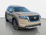 New 2025 Nissan Pathfinder Platinum image 3