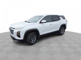 New 2026 Chevrolet Equinox LT w/ Convenience Package II image 3