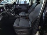 New 2025 Volkswagen Tiguan SE image 6