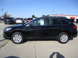 Used 2016 Subaru Outback 2.5i Premium image 3