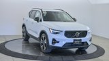 Certified 2025 Volvo XC40 B5 Plus w/ Climate Package image 6