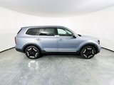 Used 2023 Kia Telluride S image 4