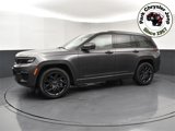 New 2025 Jeep Grand Cherokee Summit image 3