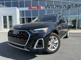Used 2023 Audi Q5 2.0T Premium w/ Convenience Package image 2