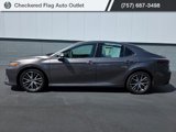Used 2022 Toyota Camry XLE image 3