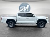 Used 2023 Toyota Tacoma TRD Off-Road image 2