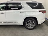 Used 2023 Chevrolet Traverse Premier image 4