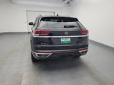 Used 2020 Volkswagen Atlas Cross Sport SE w/ Panoramic Sunroof Package image 6