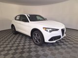 New 2025 Alfa Romeo Stelvio Sprint w/ Convenience Package image 2