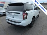 Used 2024 Chevrolet Suburban RST w/ Luxury Package image 2