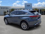 Used 2024 Toyota Venza Limited image 4