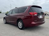 Used 2022 Chrysler Voyager LX image 4
