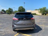 Used 2021 Ford Edge SEL w/ Convenience Package image 4