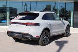 Certified 2025 Porsche Macan image 5