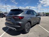 New 2025 Ford Escape SE image 5