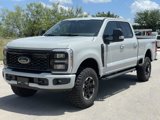 Used 2025 Ford F250 XLT w/ Black Appearance Package image 3