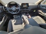 New 2025 Nissan Pathfinder Platinum image 6