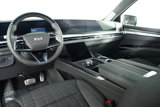 Used 2025 Cadillac Escalade ESV V image 2