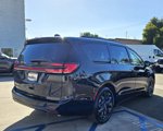 New 2025 Chrysler Pacifica Limited image 5