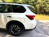 Used 2020 Nissan Pathfinder SL image 5