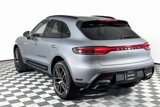 Certified 2025 Porsche Macan image 2