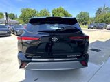 Used 2021 Toyota Highlander Platinum image 3